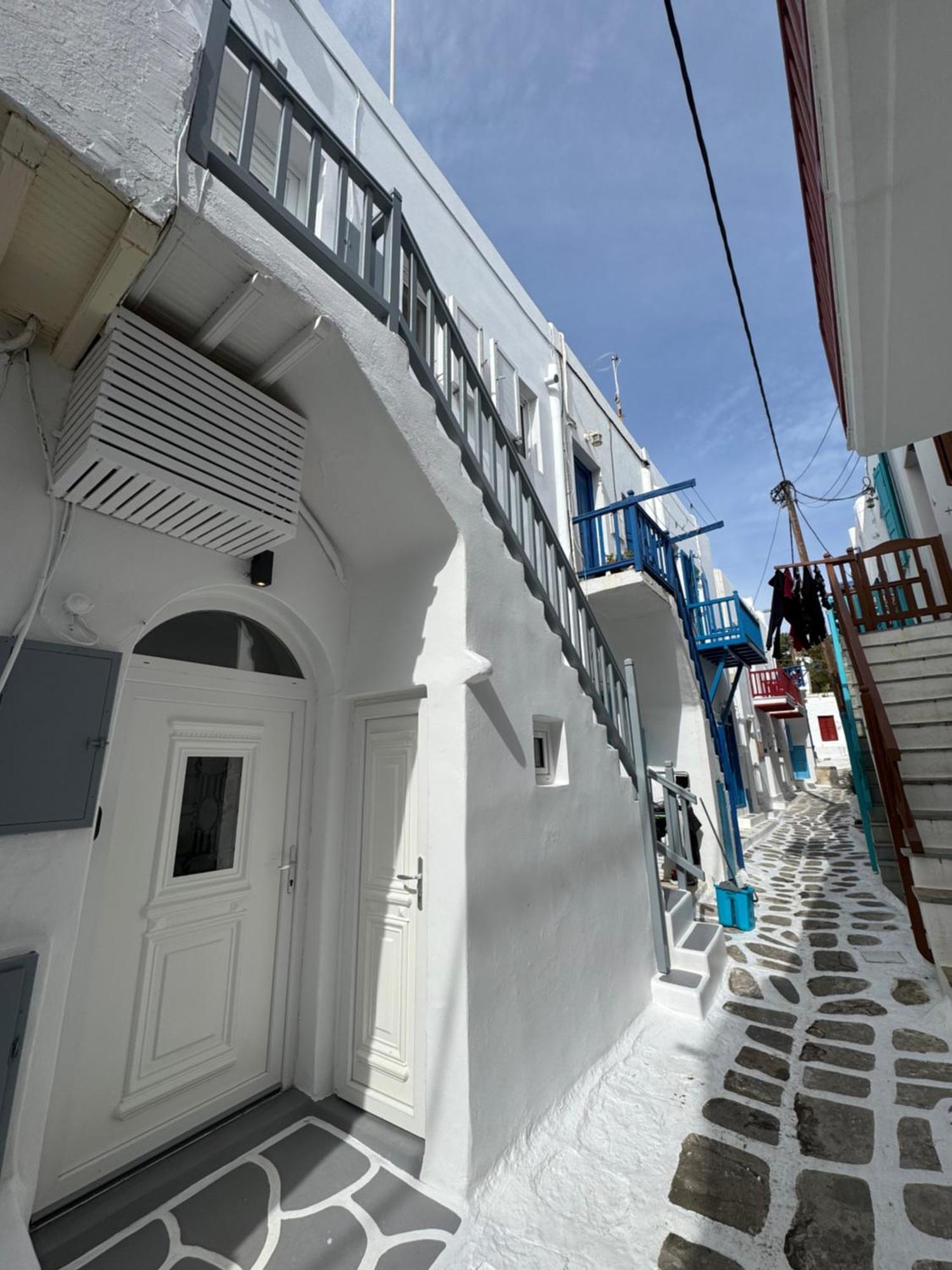 Entropia Myconian * Mykonos Town